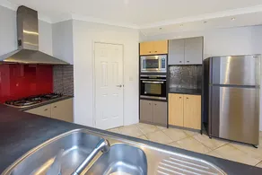 Seacrest Luxurious Holiday Home - Image 5
