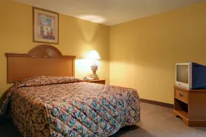 Americas Best Value Inn-Nacogdoches - Image 3