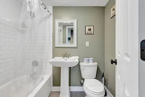 Bethany Grove House B Cozy Three Bedroom Stay - Image 5