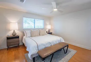 Heartview Cottage- Stylish Cottag on 24 acres with endless vineyard views and Heart Hill on 46 West! - Image 4