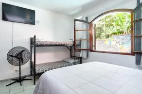 Zen House Ubatuba Hostel - Image 5