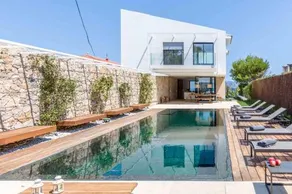Moderna Villa con vistas al mar en Alcudia - Image 5