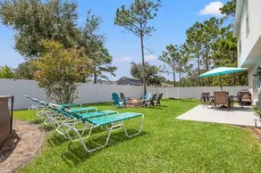 Firepit home-15 min from beach! Family-sized Firepit Retreat - Image 5