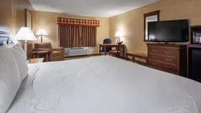 Best Western Inn of St. Charles - Image 2