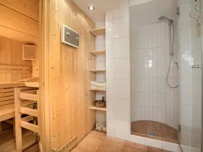 Modern Chalet With Sauna Near Konigsleiten - Image 2