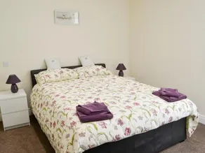 Curlew Cottage Bellingham - Image 4
