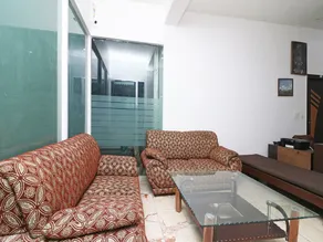 Hotel Nihon by OYO Rooms - Image 3