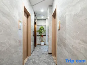 Zhirong Home Apartment  (Fuhua Road Dalang Plaza) - Image 5