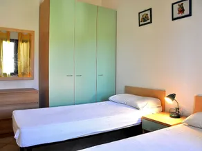 Nice Apartment With Private Garden and Pool Near the sea - Image 4