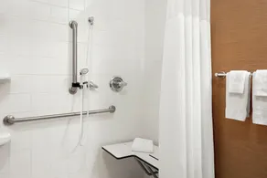 Fairfield Inn & Suites By Marriott Lima - Image 4