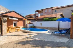 Holiday House Danny With Pool - Image 5