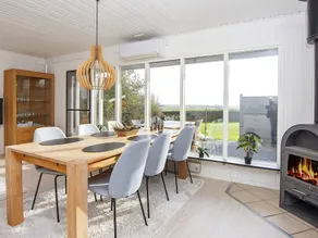 Renovated Cottage by Toftum - By Traum Ferienwohnungen - Image 4