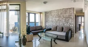 Apartments Garkovi In Laguna Beach - Image 3