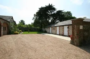 Chilgrove Farm B&B - Image 2