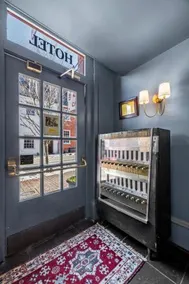 Leesburg Colonial Inn - Image 5