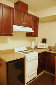 Friendship Inn - Image 4