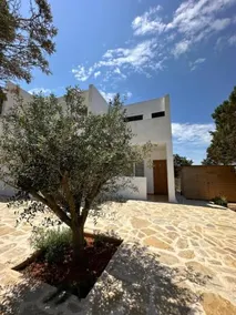 Apartamentos Espalmador - Image 3