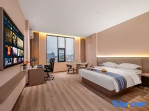 Sunshine Hotel - Image 2