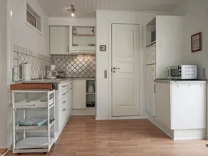 4 Person Holiday Home in Allinge - Image 4