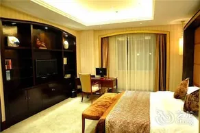 Yian Hotel - Image 4