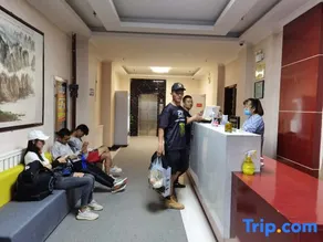 Lanzhou Lingbo Hotel - Image 5