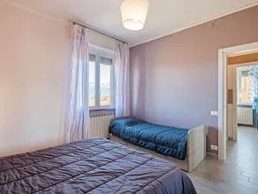 Restful Holiday Home in Fiumaretta With Terrace - Image 5