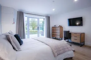 Suite 7 - Sleeping Giant Hotel - Pen Y Cae Inn - Image 2