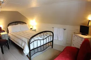La Grange aux Hiboux Gîte et Restaurant B&B - Image 5