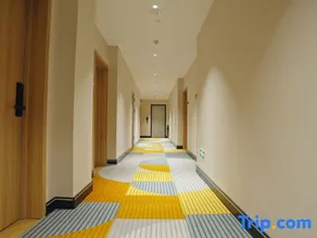 YUNYU Yunyu · Impression Hotel (Liangjiang Park) - Image 3