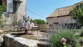 Studio Apartment Old Dinka - Image 4