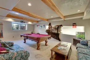 Sequoia Chalet 5 Bedroom Home - Image 5