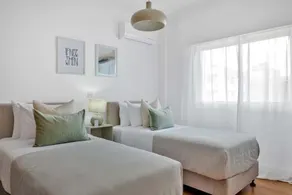 Phaedrus Living: Romanou Modern City Center Flat - Image 5
