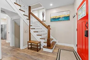 Downtown 4 Bed Room Home near PHL and UPenn with WiFi & Parking - Image 4
