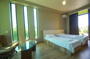 Delta Hotel - Image 3