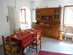 Gravedona Village House - Image 3
