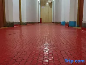 Jishui Erqing Hotel - Image 2