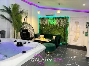 GALAXY SPA - Suite Jupiter Jacuzzi Privatif - Image 5