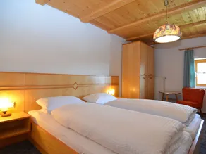 Lovely Holiday Home In Viechtach Near Forest - Image 2