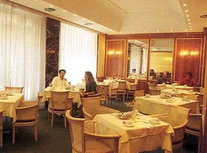 Summit - Image 3