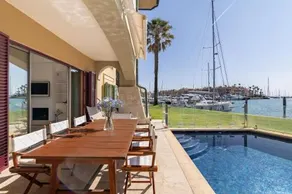Waterside Apartment in Sotogrande Marina with Private Pool - Image 3