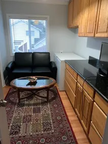 Sweet tiny house - Image 2