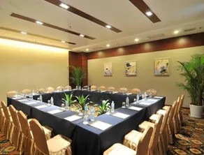 Days Hotel Suzhou - Image 5