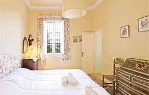 Stunning Home In Vilanova Del Valls With Outdoor Swimming Pool, Wifi And Swimming Pool - Image 3