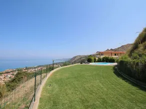 Stunning Holiday Home in Parghelia Near Sea - Image 5