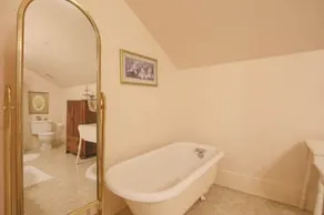 The Hinson House Bed & Breakfast - Image 2