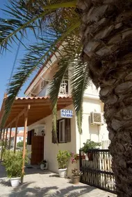 Galini Hotel - Image 2