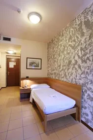 Hotel Trento - Image 2