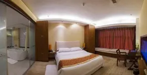 Dongfang Hotel - Image 4