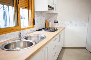 La Pequeña - Image 2