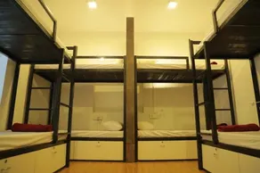 Nivasa Backpackers Hostel - Image 5